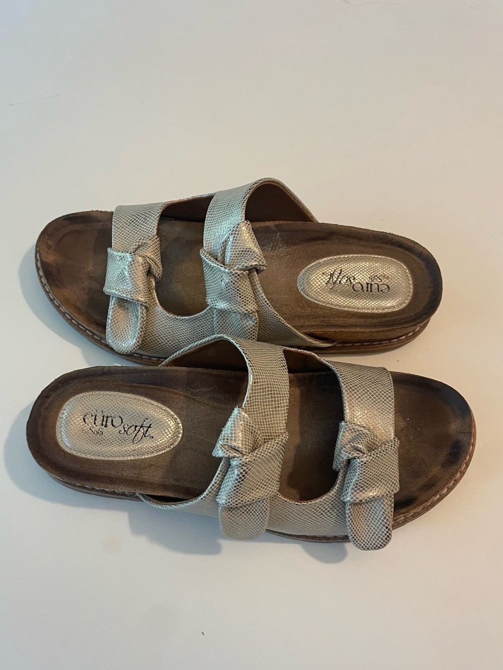 Euro Soft Women's Metallic Gold Slide Sandals